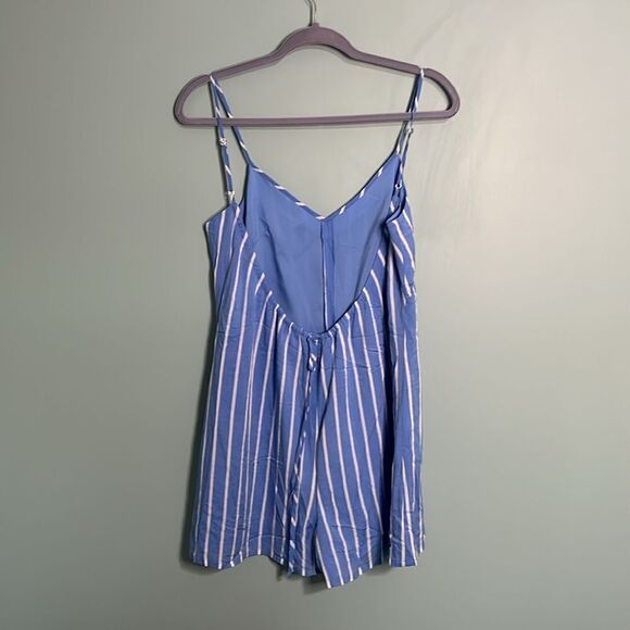 Club Monaco Klarisza Romper - Picture 4 of 9